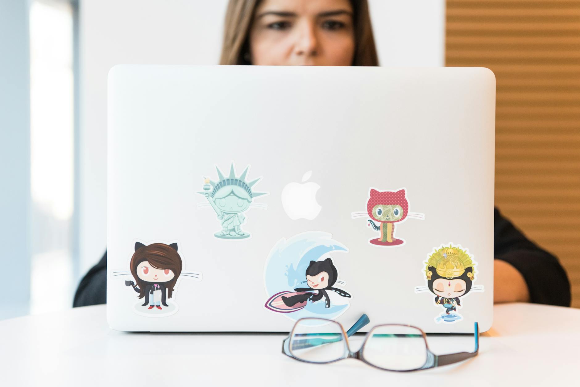 GitHub Copilot Expands Capabilities: New Panel Allows Coding Task Delegation Across the Platform