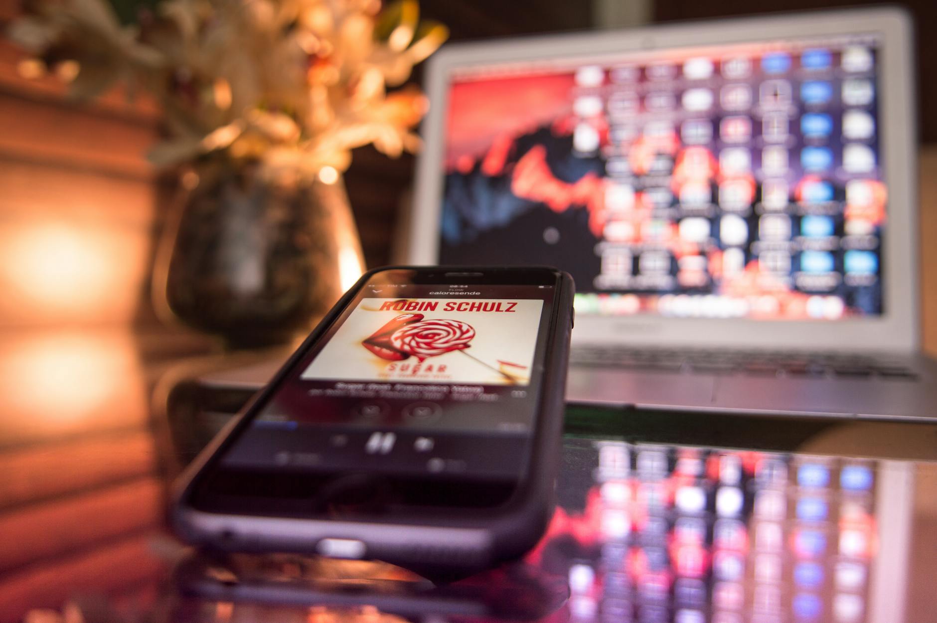 Navigating the Modern Journey: Essential Tech Gadgets for the Savvy Traveler