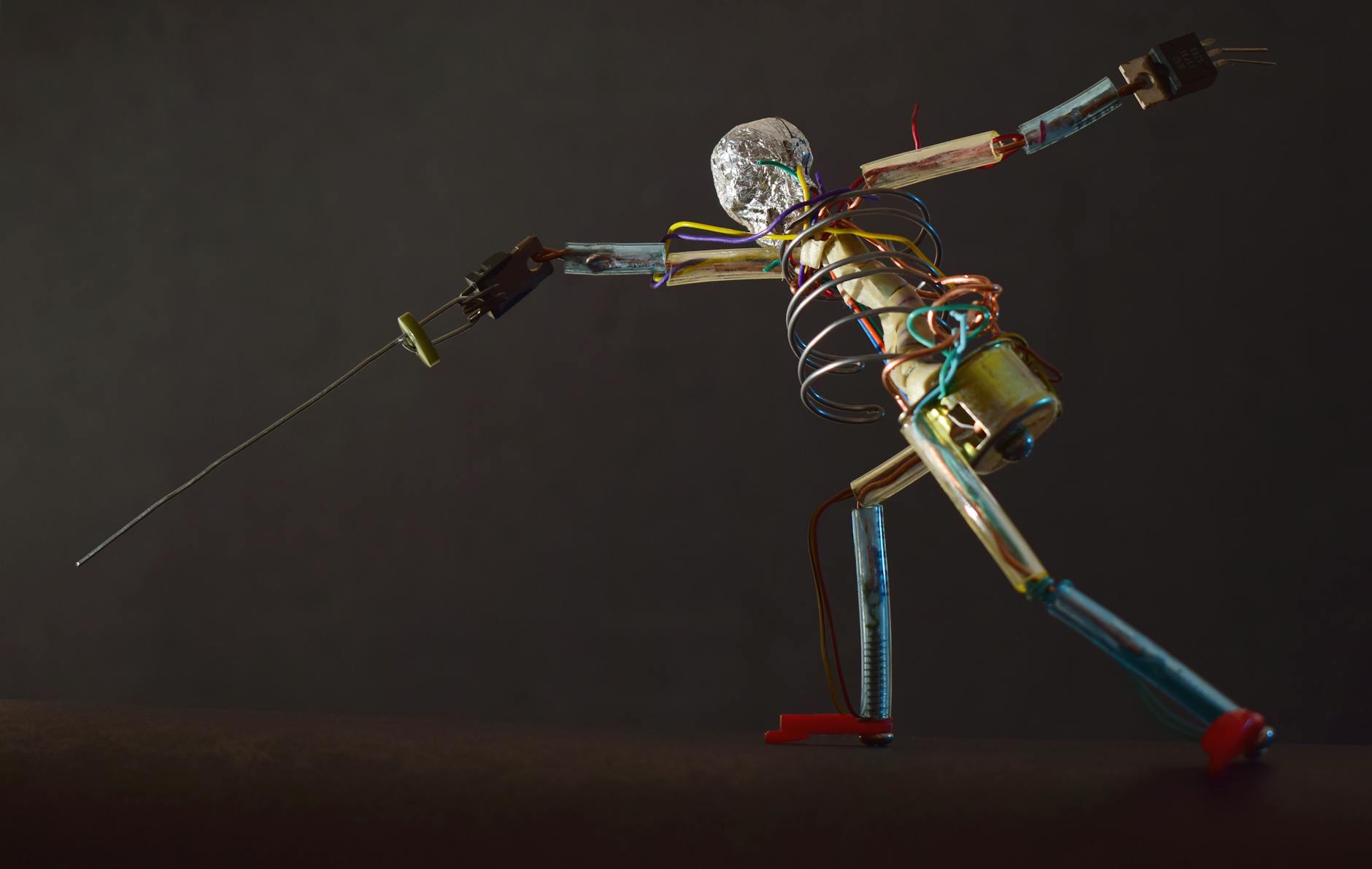 Beyond Keywords: Crafting Strategic AI Prompts for Design Innovation