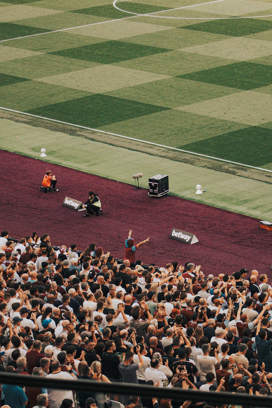 The Shifting Sands of the London Stadium: How Álvarez’s Exit Paves the Way for West Ham’s Midfield Makeover
