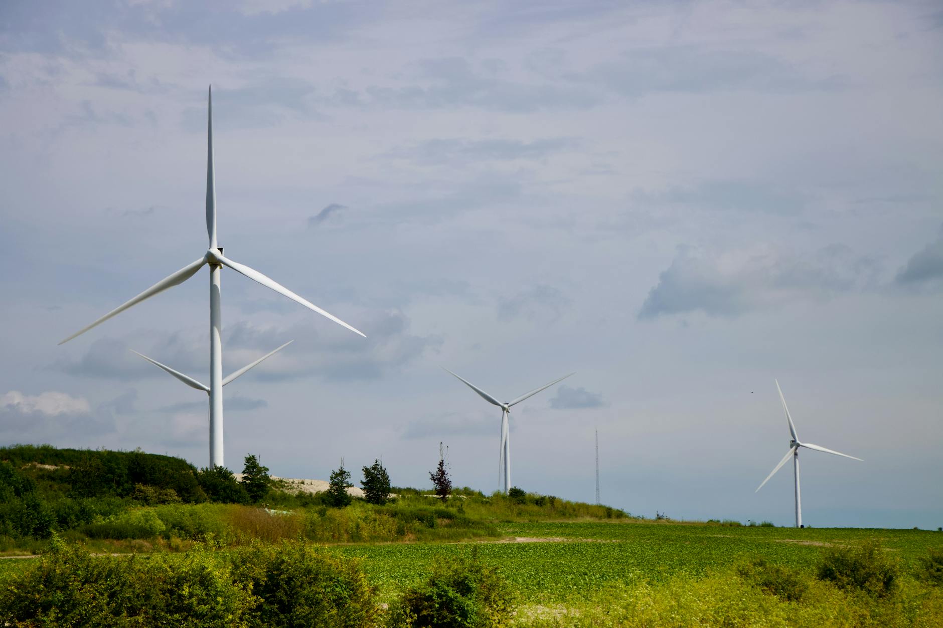 Wind Turbine Tariffs: A New Front in the Clean Energy Debate