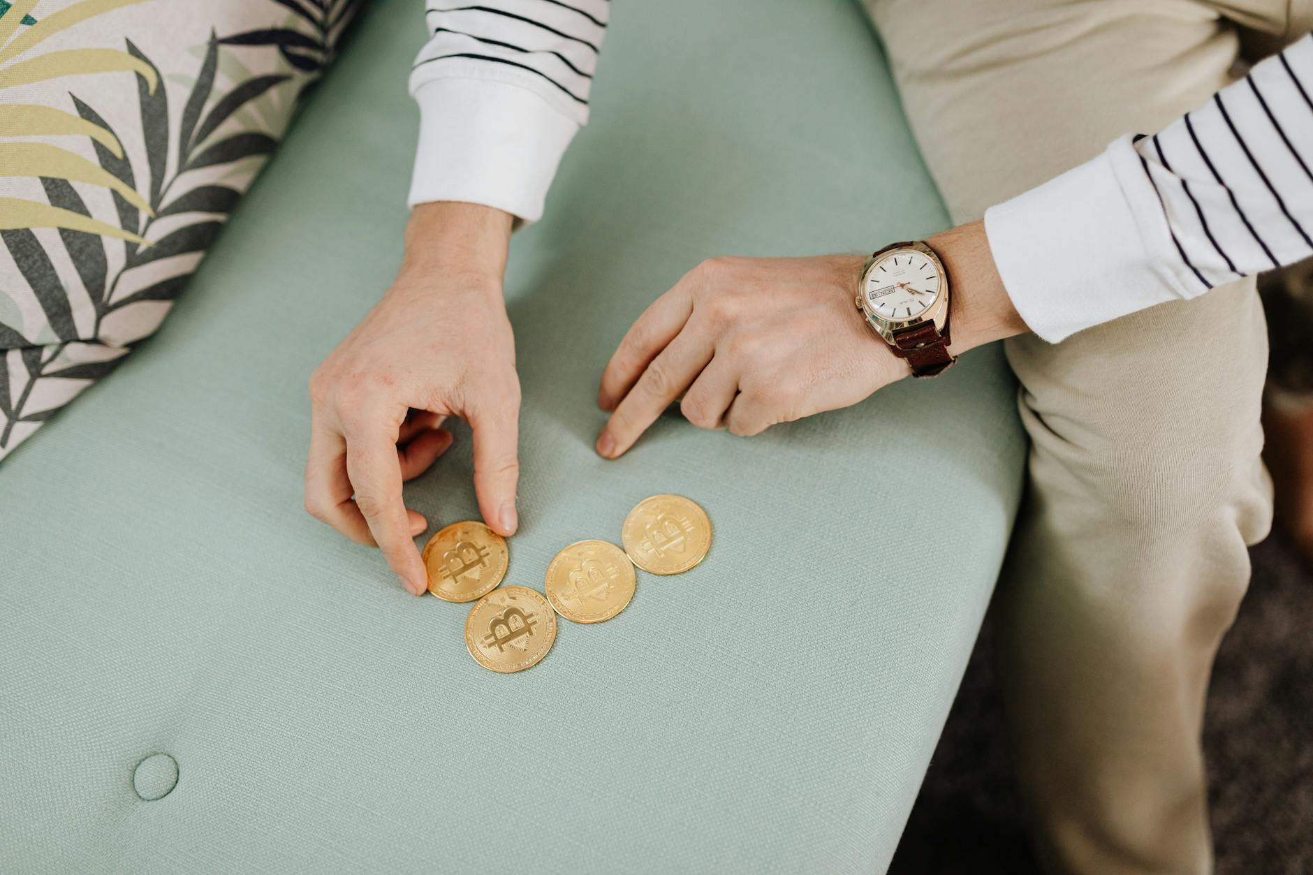 Crypto Market Roars Back: Investor Fear Subdued as Bitcoin and Altcoins Surge to New Heights