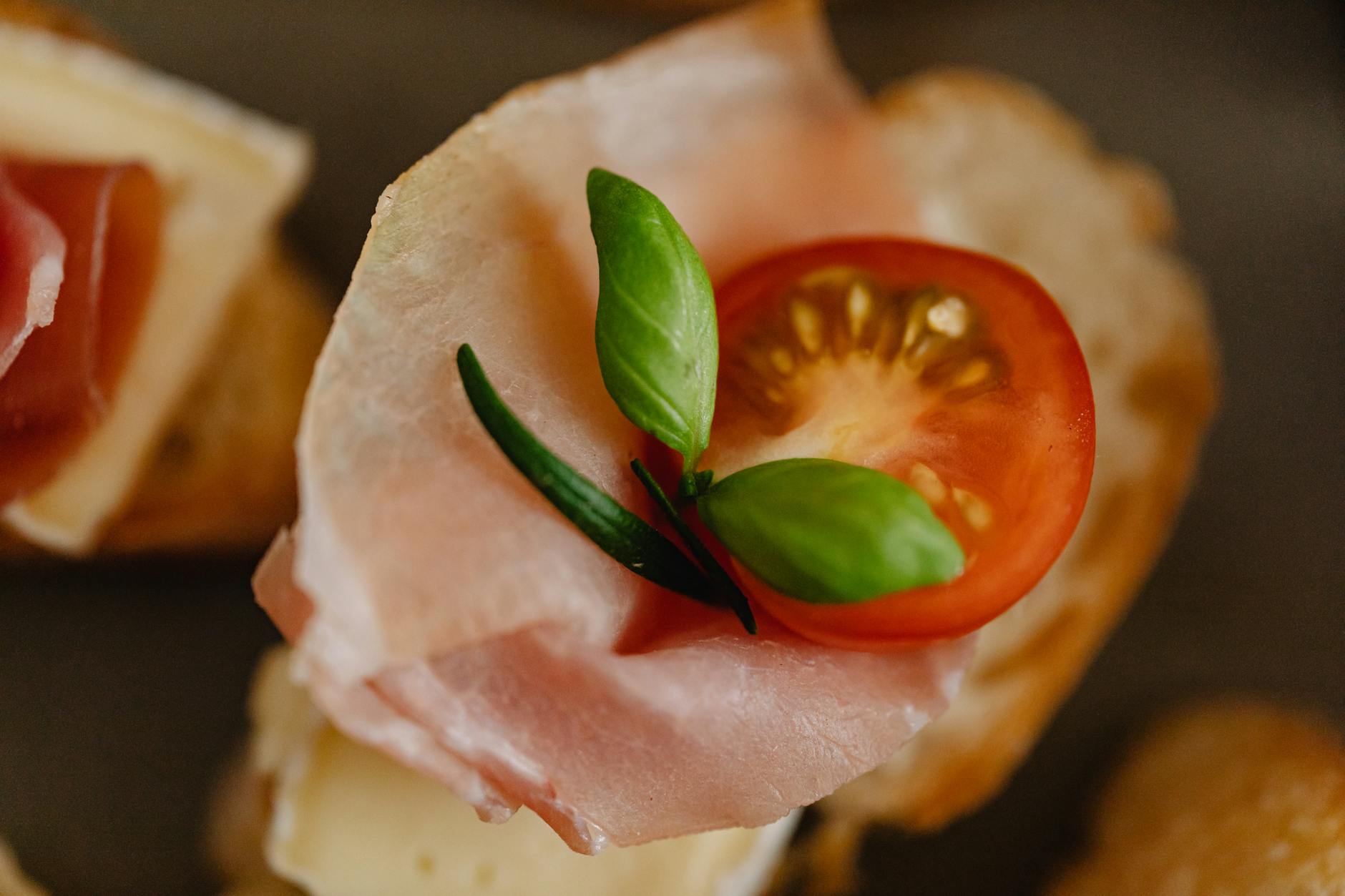 A Culinary Bridge: Pasadena Welcomes The Italian Deli Co.’s Authentic Italian Experience