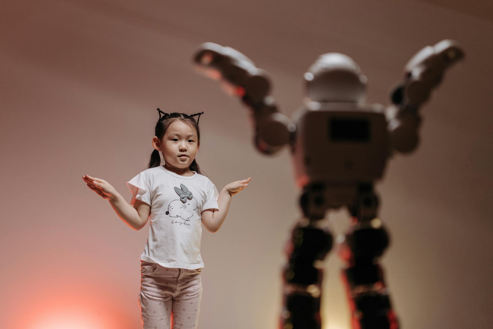 Beyond the Prompt: Forging Smarter AI Through Continuous Learning